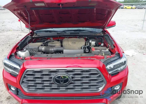 2022 Toyota Tacoma Trd Off Road z USA, uszkodzony, nr VIN 3TMAZ5CN9NM178170